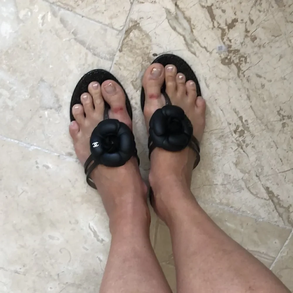 Chanel Camelia flip flop jelly sandal sz 40
